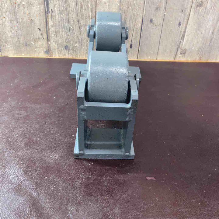 【中古品】キールカッター用 管台 コロ付き 2台セット【東大和店】