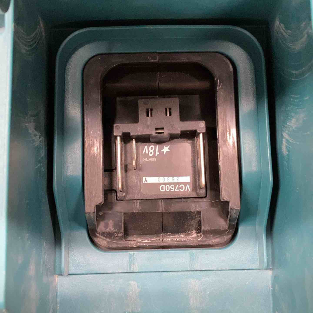 ★マキタ(makita) 18Vコードレス集じん機 乾湿両用 VC750DZ　18v対応【戸田店】