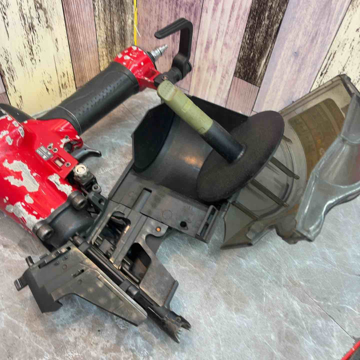 ★マキタ(makita) 高圧エア釘打ち機 AN911H【八潮店】