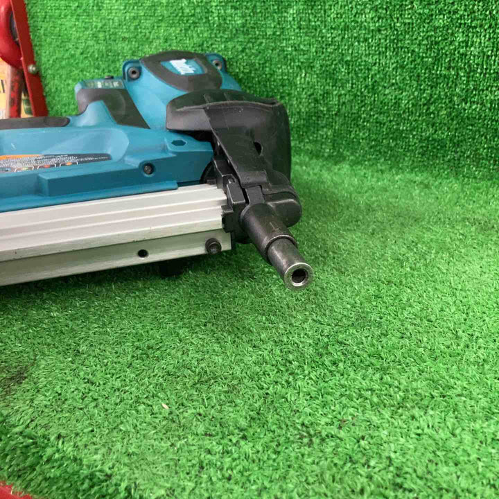 ★マキタ(makita) コードレスコンクリート用ガスピン打ち機 GN420C【川崎店】