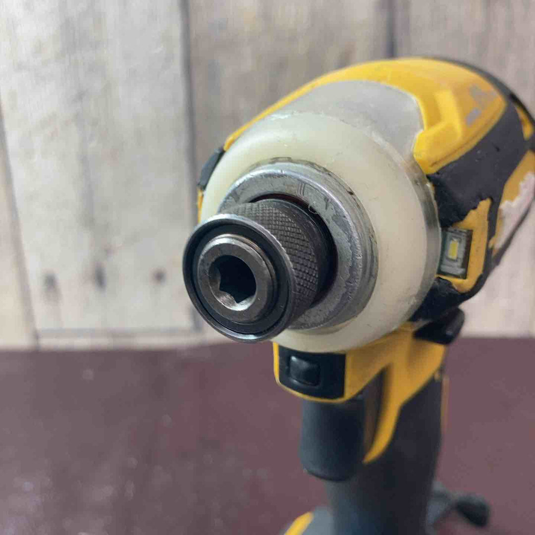 【中古品】★マキタ(makita) コードレスインパクトドライバー TD172DZFY バッテリー付属【東大和店】