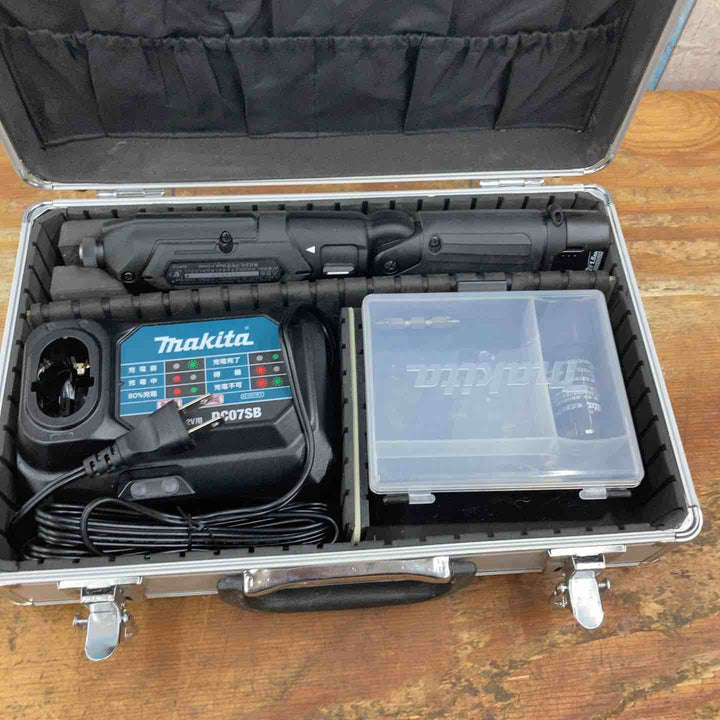 ★マキタ(makita) コードレスペンインパクトドライバー TD022DSHXB【柏店】
