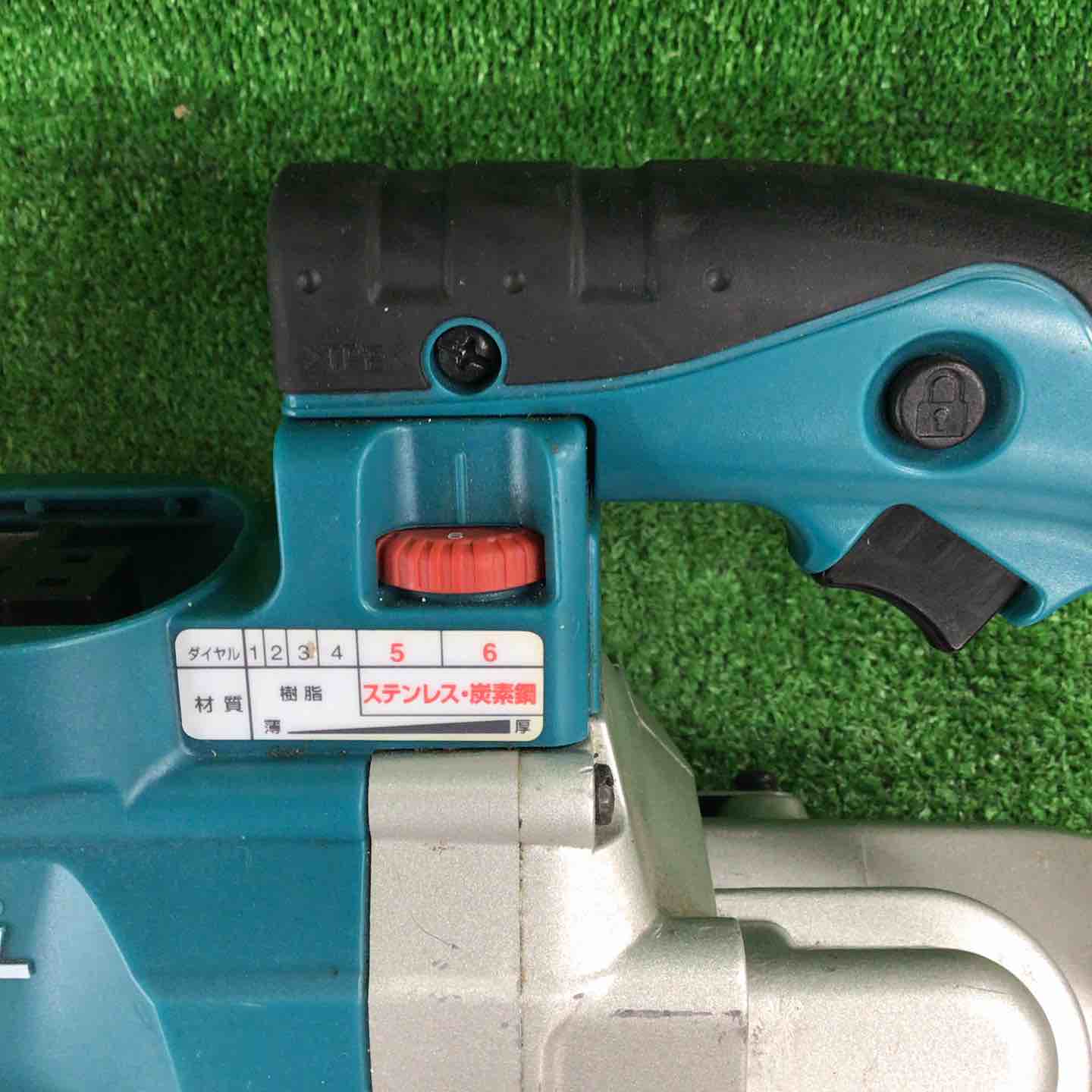★マキタ(makita) コードレスバンドソー PB180DZ【川崎店】 マキタ(makita) コードレスバンドソー PB180DZ【川崎店】 – アクト
