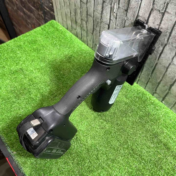 ★パナソニック(Panasonic) コードレス角穴カッター EZ45A3LJ2G-B【川口店】