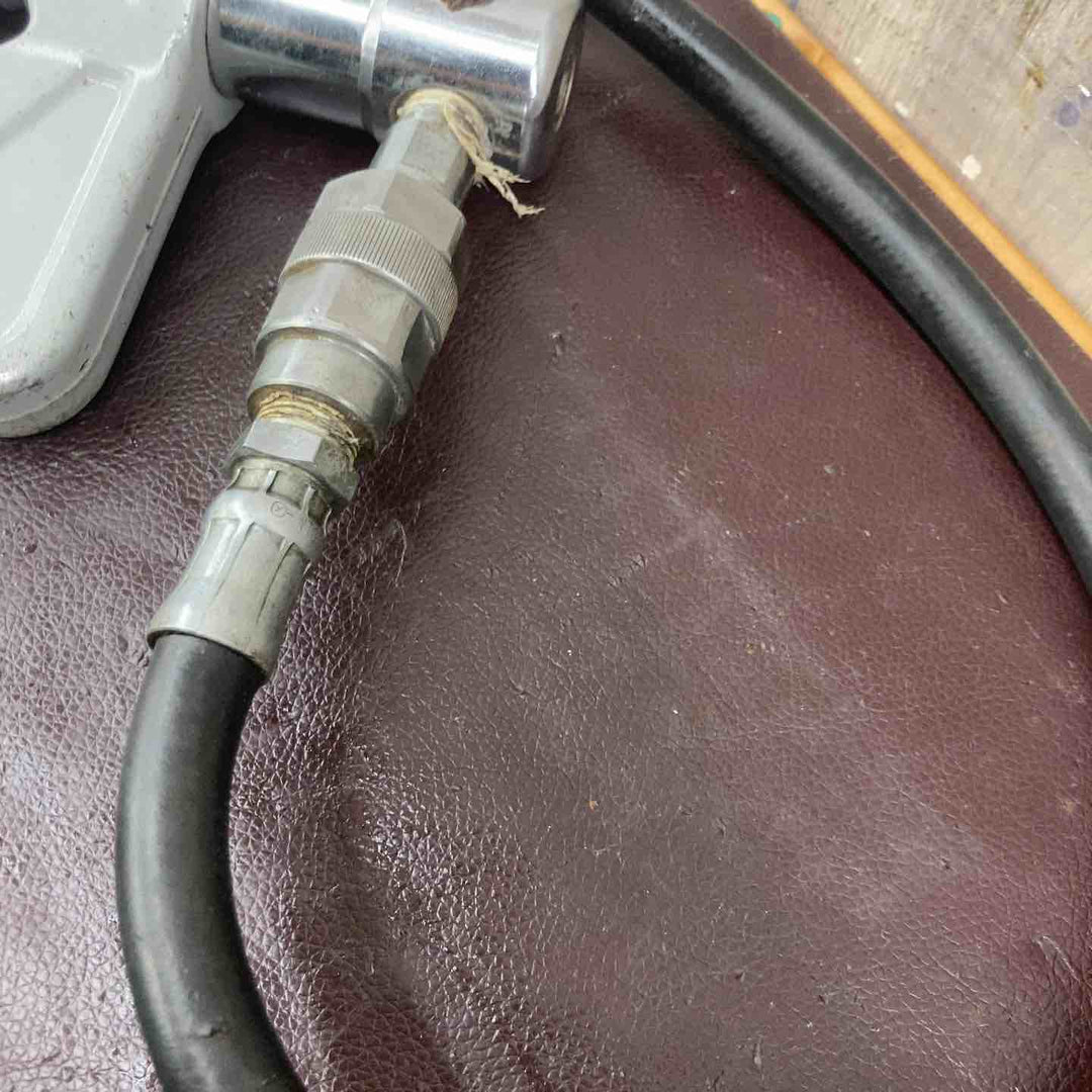 【中古品】亀倉精機 手動油圧式パイプ断水機 S-30N【東大和店】