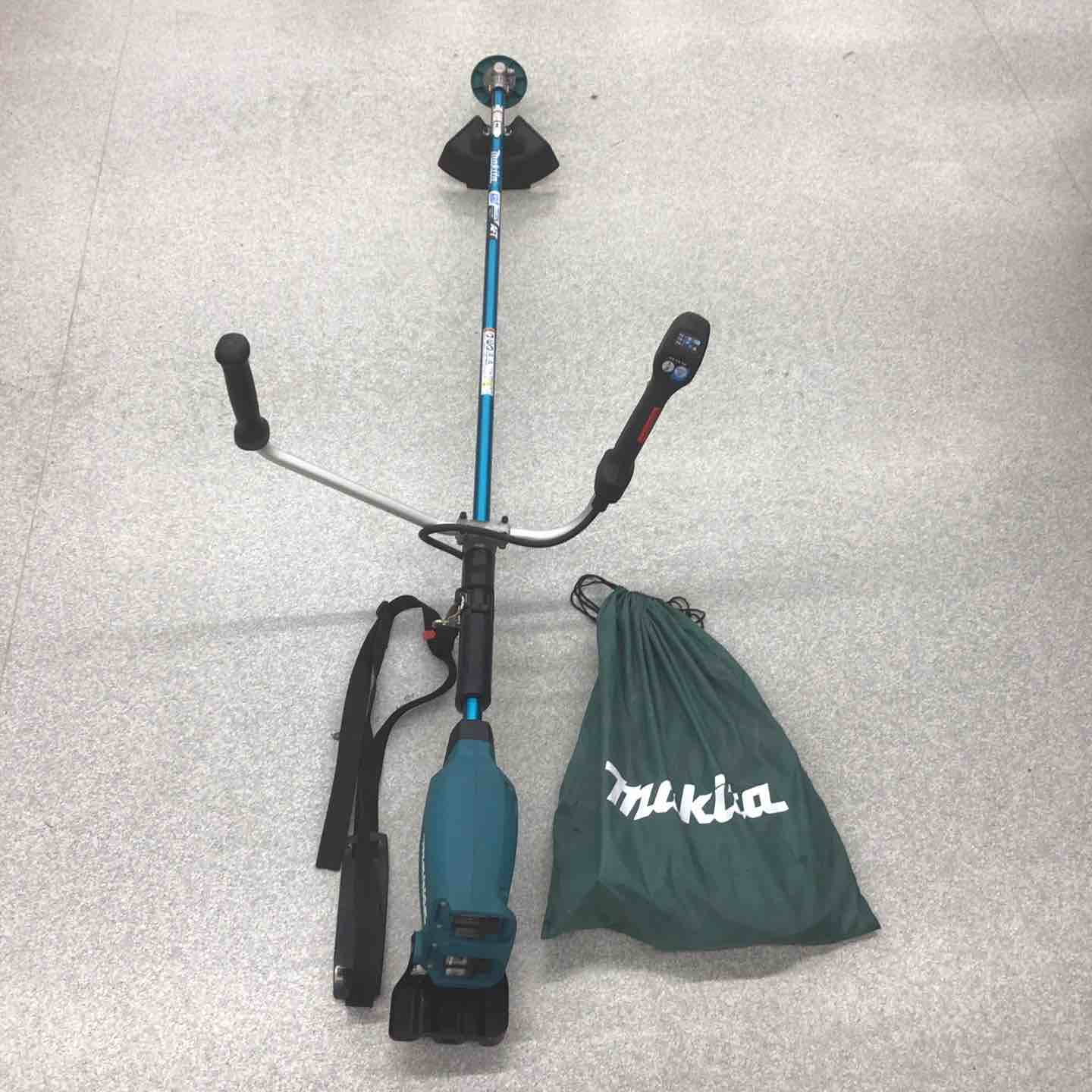 充電式 草刈り機（中古品）／使用4回のみ 草刈機・刈払機 – タグ 