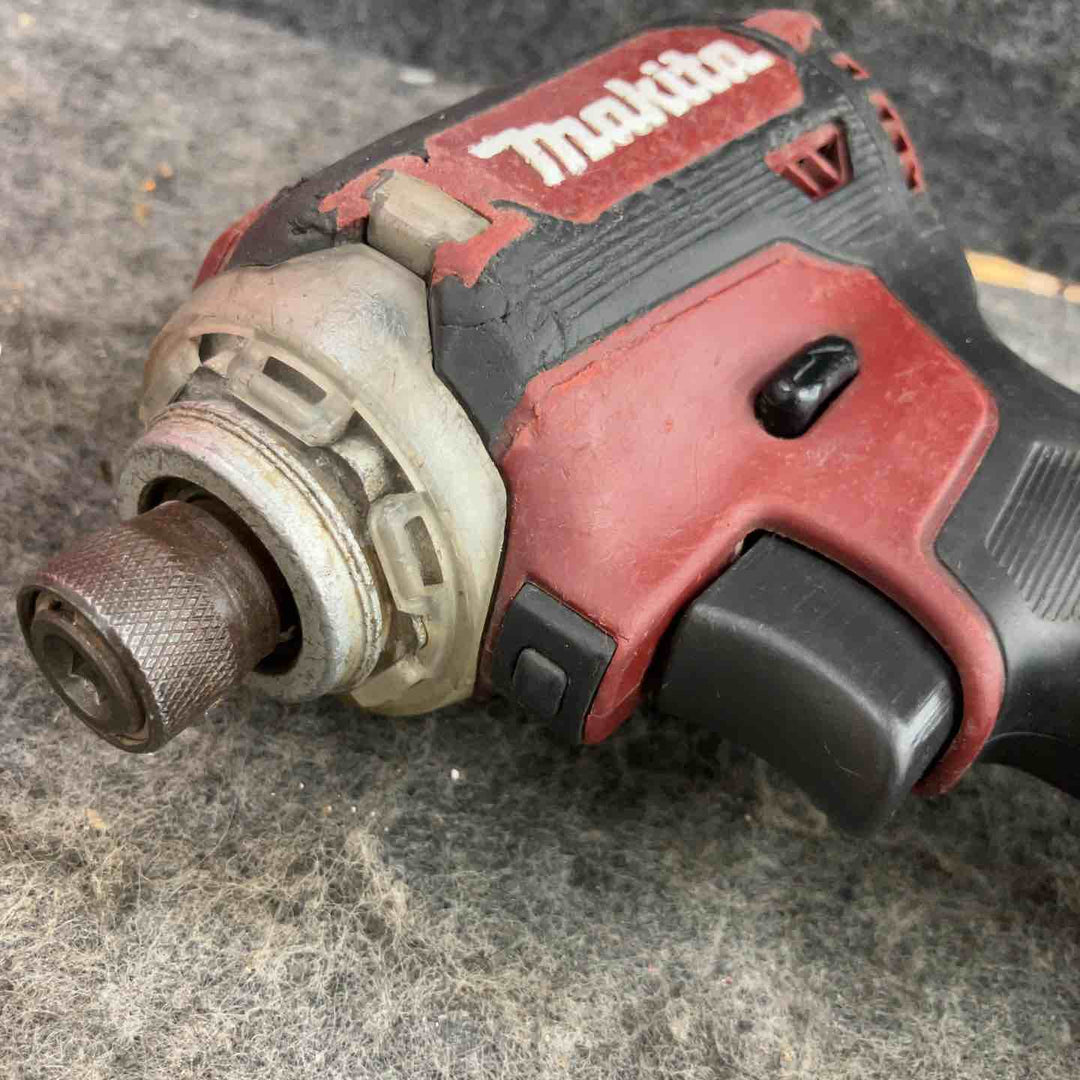【現状品】★マキタ(makita) コードレスインパクトドライバー TD171DGXAR【鴻巣店】