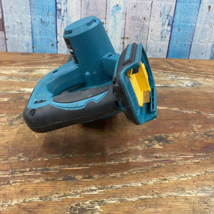 ☆マキタ(makita) コードレスブロワ UB142DZ【柏店】