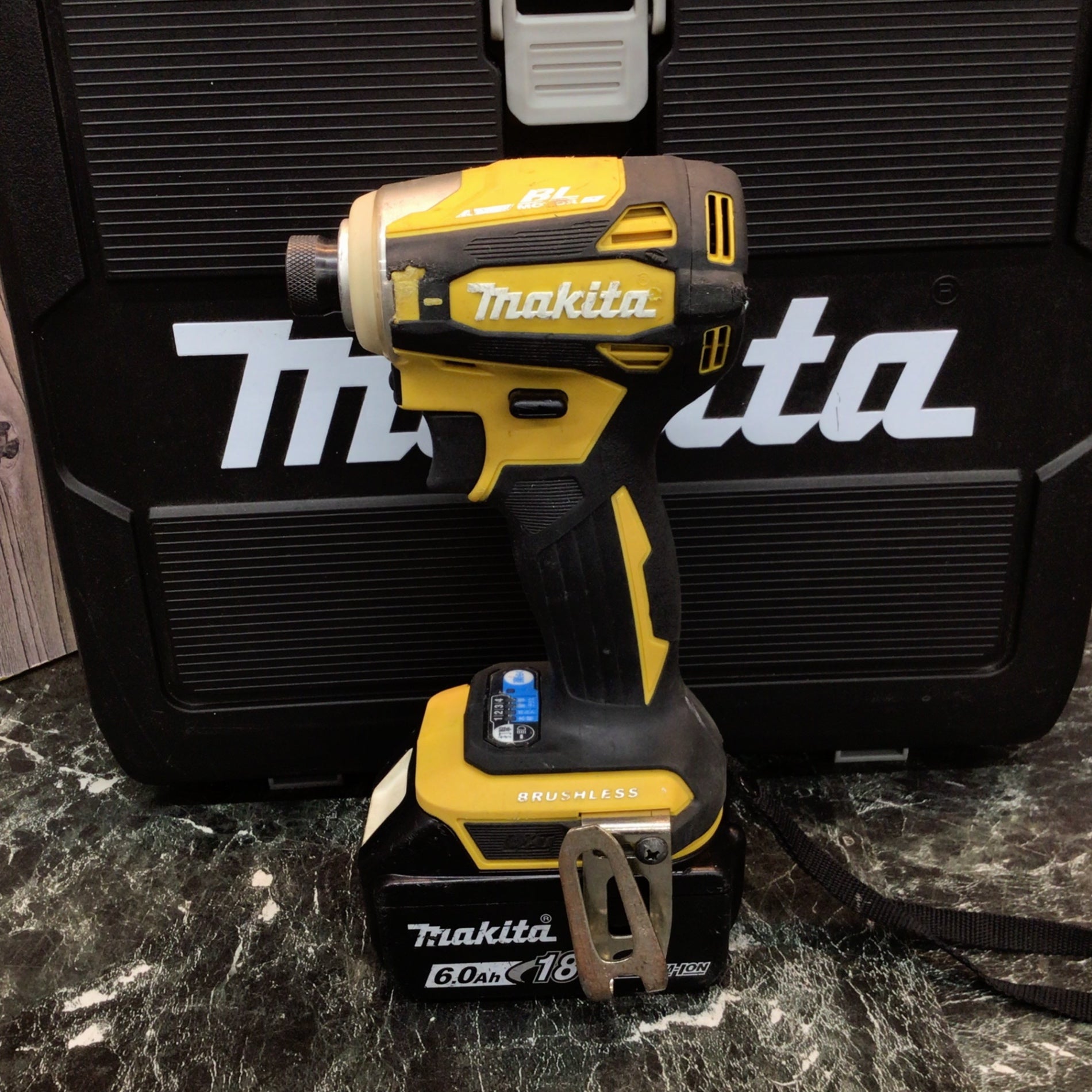 ☆マキタ(makita) コードレスインパクトドライバー TD172DGXFY【八潮店
