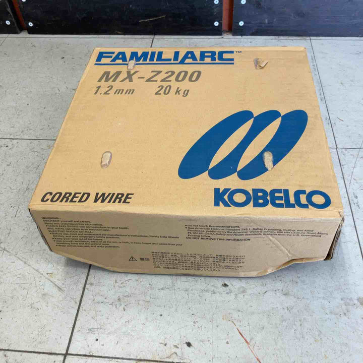 ◇神戸製鋼所(KOBELCO) すみ肉用フラックス入りワイヤ MX-Z200 1.2mm 20kg  半自動溶接用【鴻巣店】