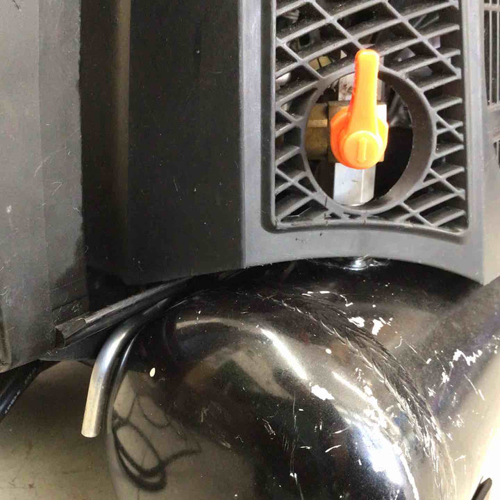【中古品】 マックス/MAX エアコンプレッサー AK-HH1270E2_ブラック 【鴻巣店】