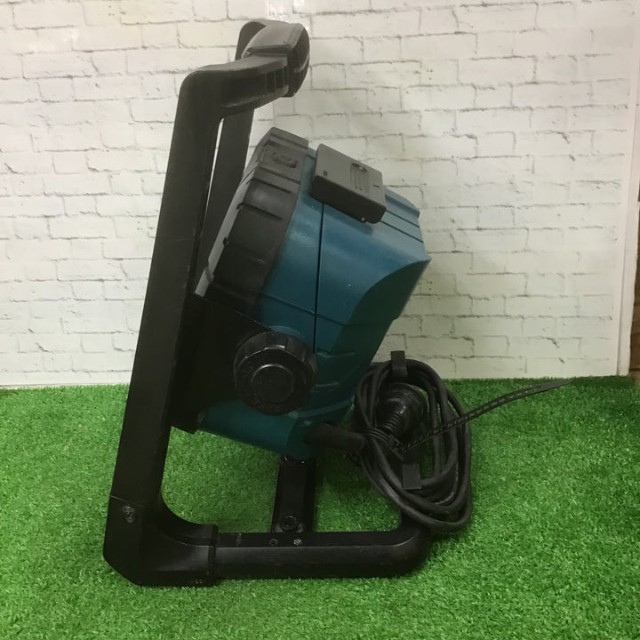 ★マキタ(makita) コードレスLEDスタンドライト ML805【町田店】