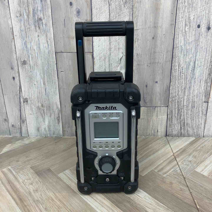 ☆マキタ(makita) コードレスラジオ MR103B【八潮店】