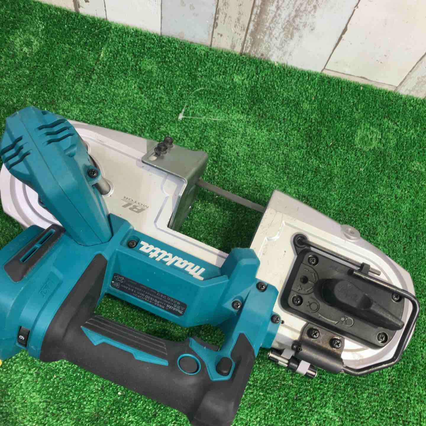 ☆マキタ(makita) コードレスポータブルバンドソー PB183DZ【町田店