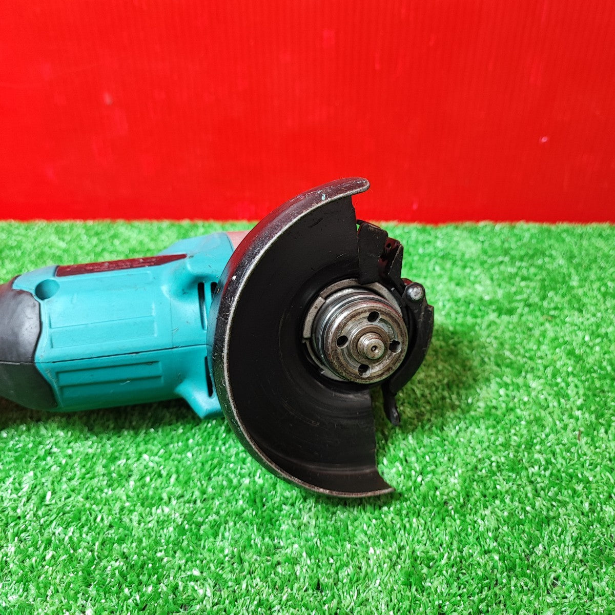 ☆マキタ(makita) 100mmコードレスディスクグラインダ GA404DRGXN