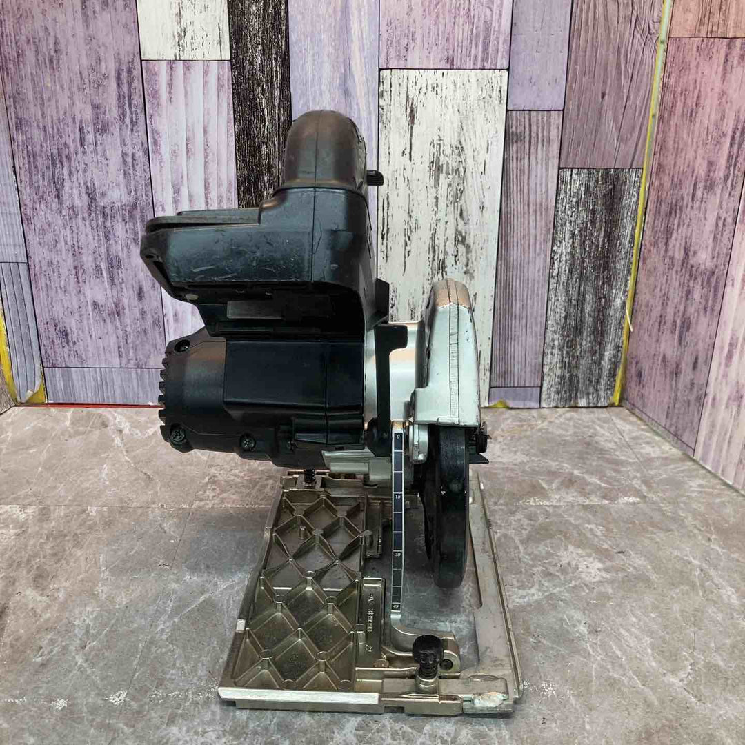 【中古品】マキタ makita 18V 125㎜ コードレス丸のこ HS471DZB サブベース歪みあり【八潮店】