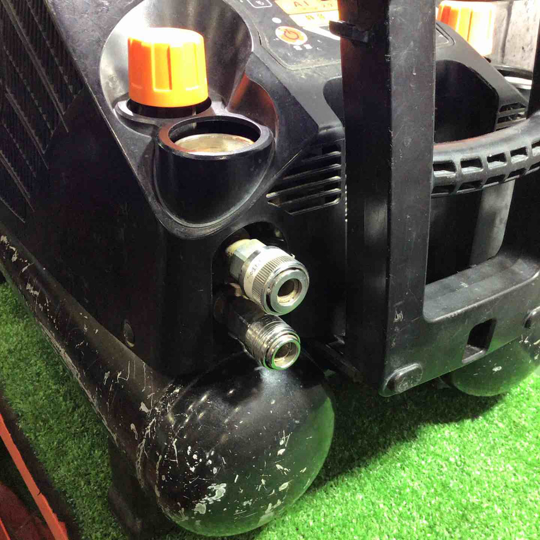 ★マックス(MAX) エアコンプレッサー AK-HH1270E_ブラック【草加店】