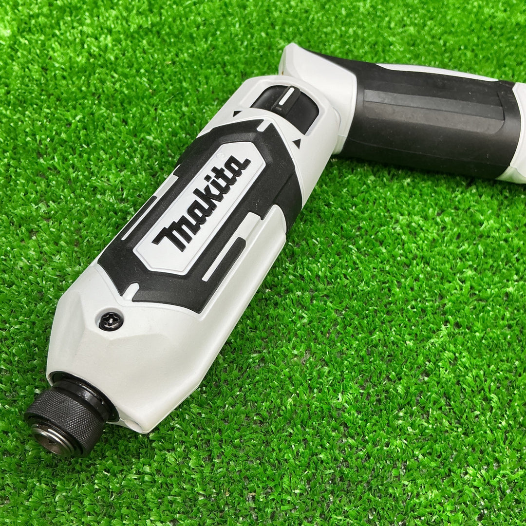 【未使用品】マキタ(makita) コードレスペンインパクトドライバー TD022DSHXW【電材館越谷店】