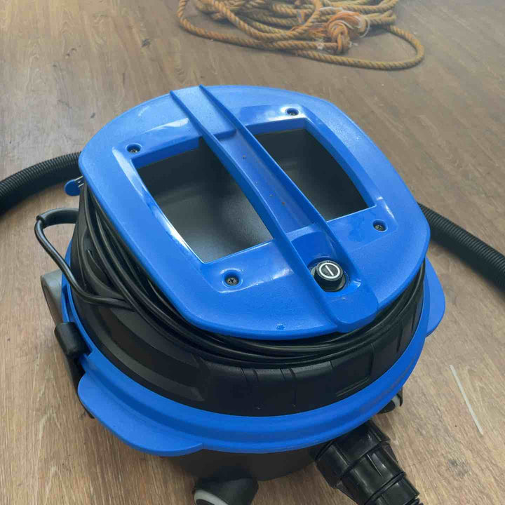 【備考欄必読】蔵王産業 100V 真空掃除機 DRYV-21Y【桶川店】