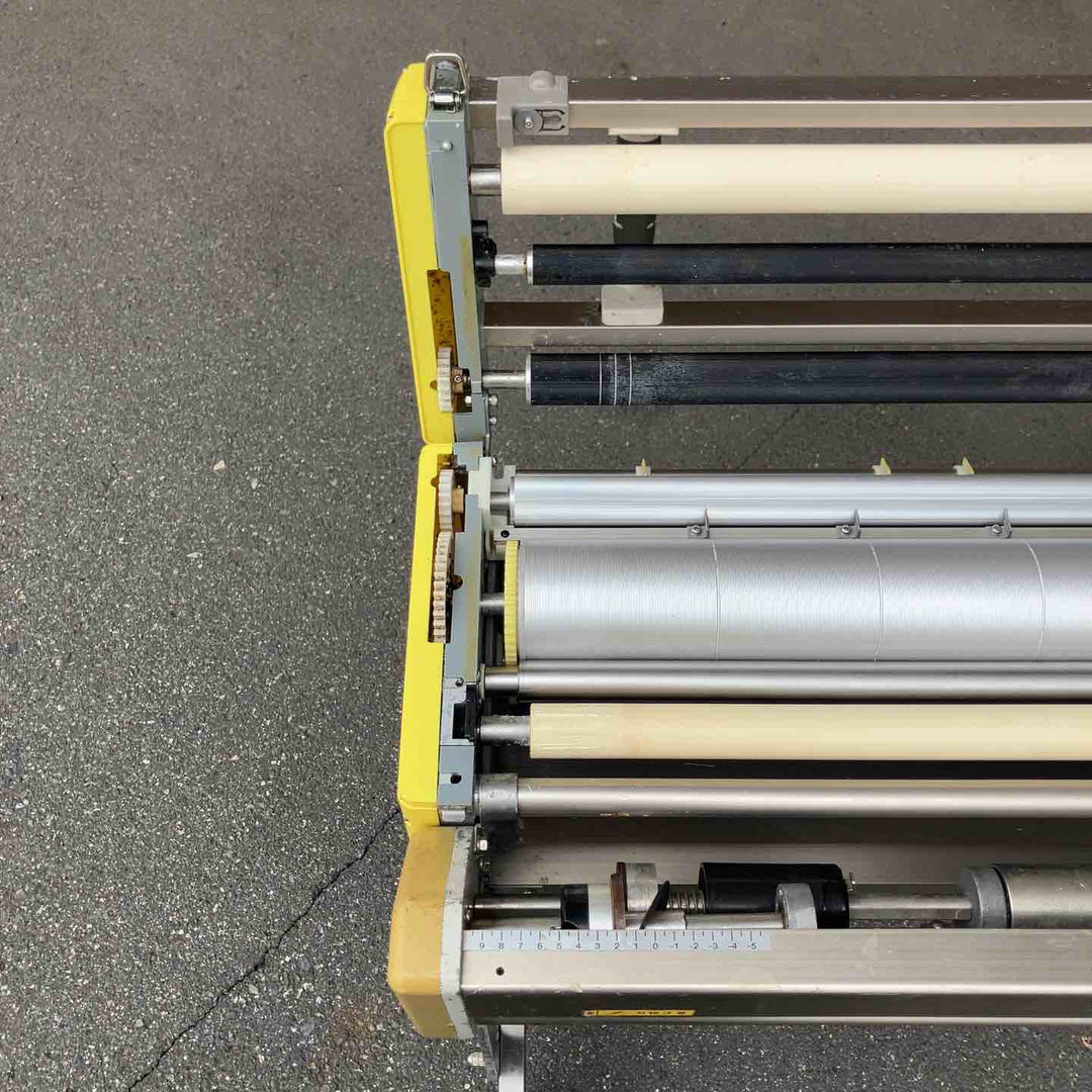 【ジャンク品扱い・店頭受取り限定】 極東産機/KYOKUTO 自動壁紙糊付機・PrimeμⅢ 【埼玉県桶川市】