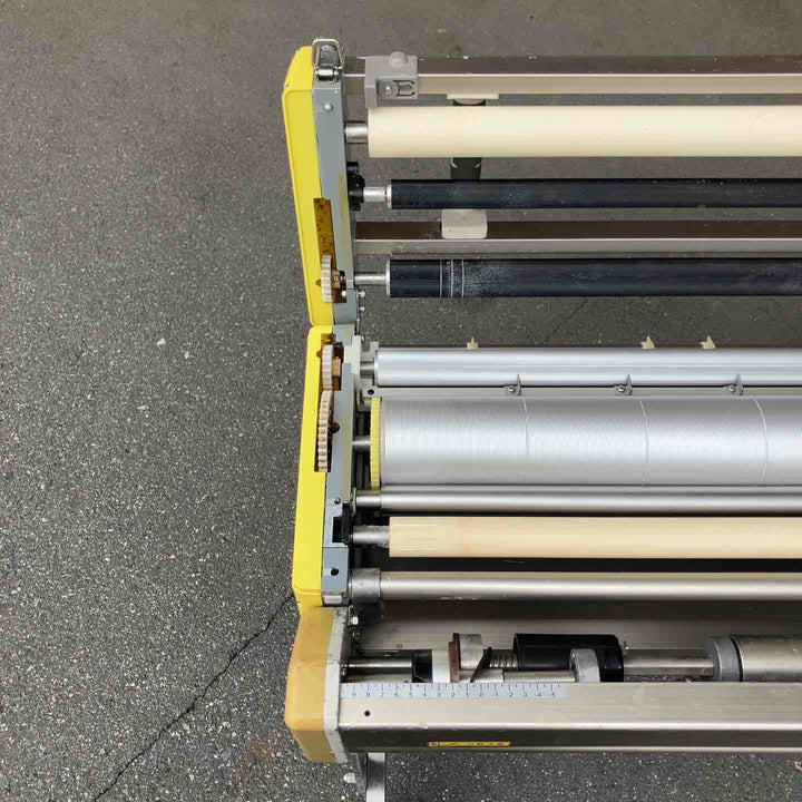 【ジャンク品扱い・店頭受取り限定】 極東産機/KYOKUTO 自動壁紙糊付機・PrimeμⅢ 【埼玉県桶川市】
