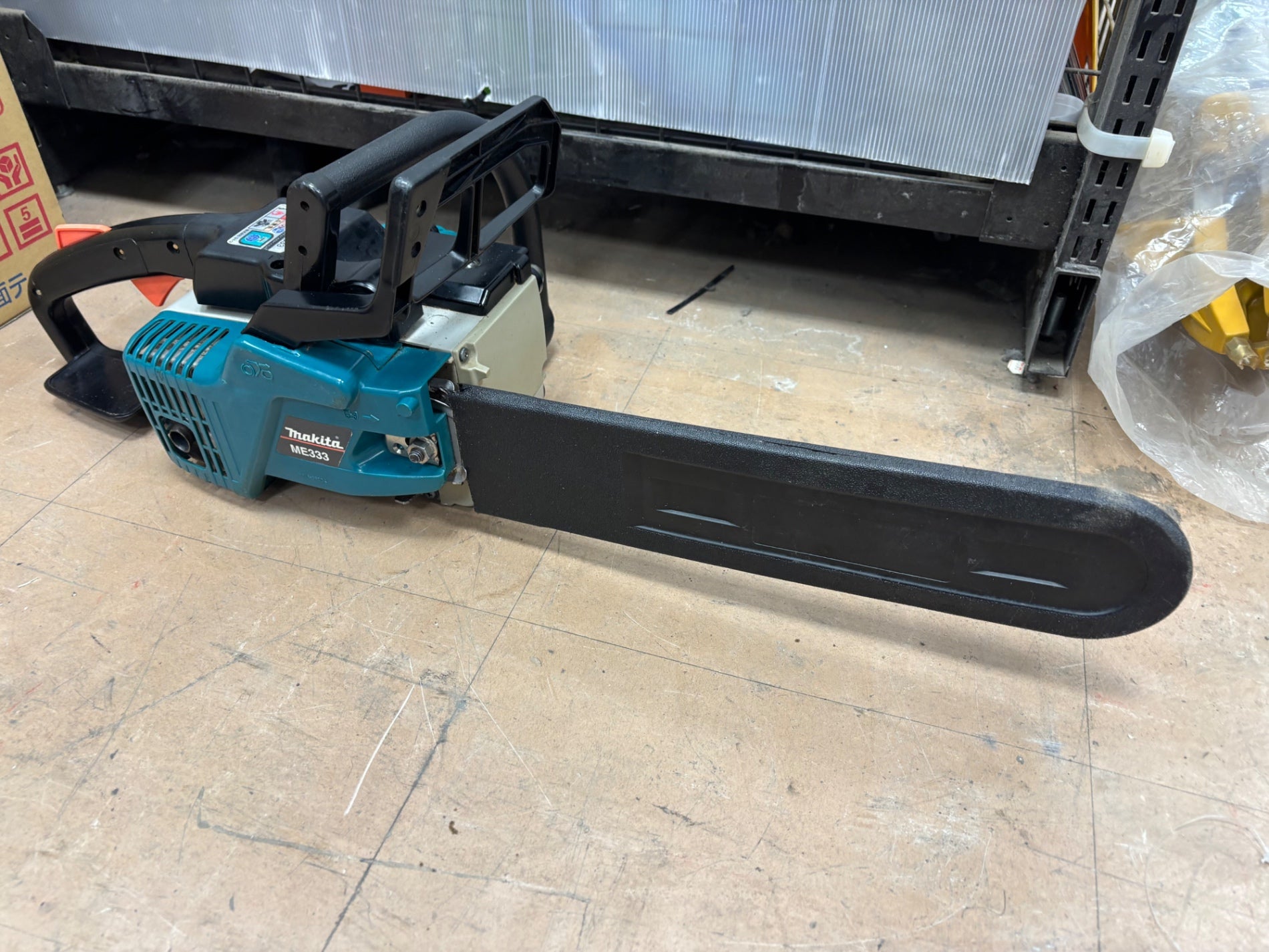 〇マキタ(makita) エンジンチェーンソー ME333【草加店】 – アクト 〇マキタ(makita) エンジンチェーンソー ME333【草加店】 – アクト