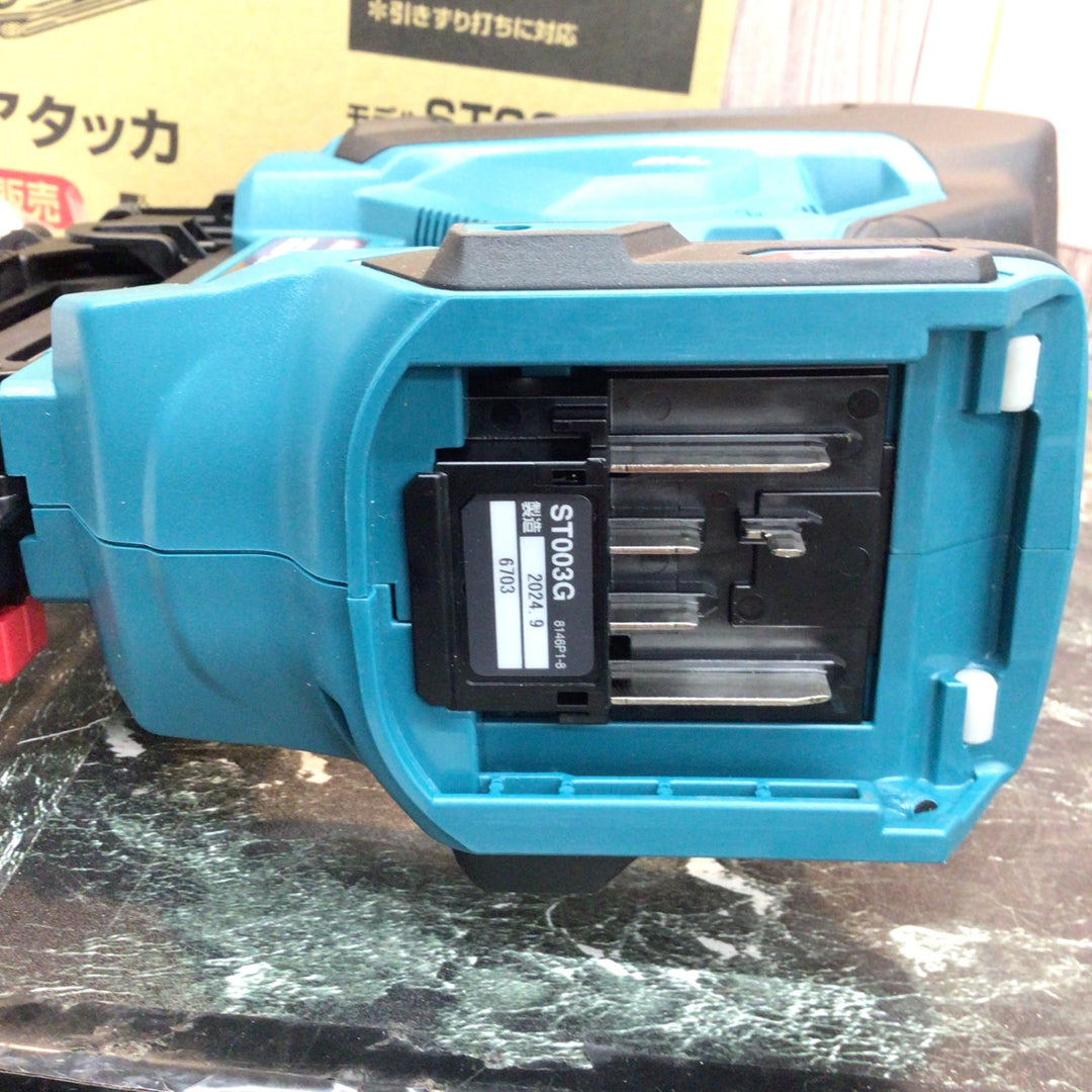 ★マキタ(makita) コードレスフロアタッカ ST003GZ【八潮店】