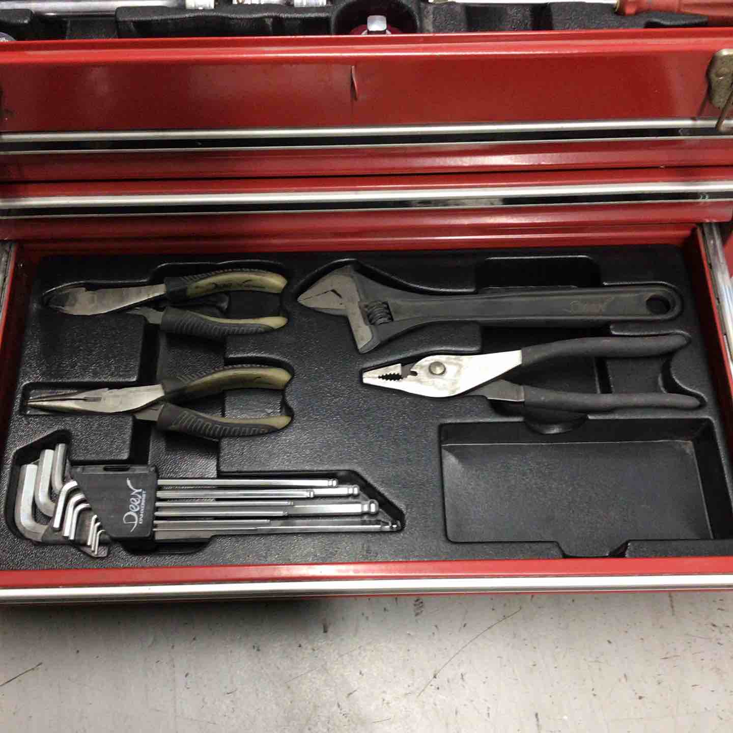 中古品】DeeN 工具セット【戸田店】 – アクトツールオンライン