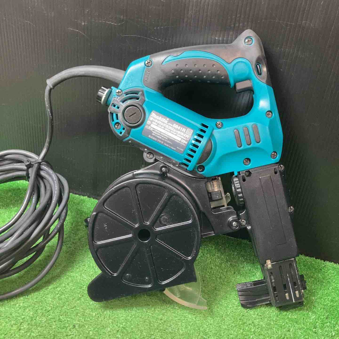 【現状品】☆マキタ(makita) オートパックスクリュードライバー 6841R【岩槻店】