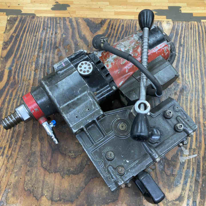 ▼ ミルウォーキー コアドリル CL-592 本体のみ【柏店】