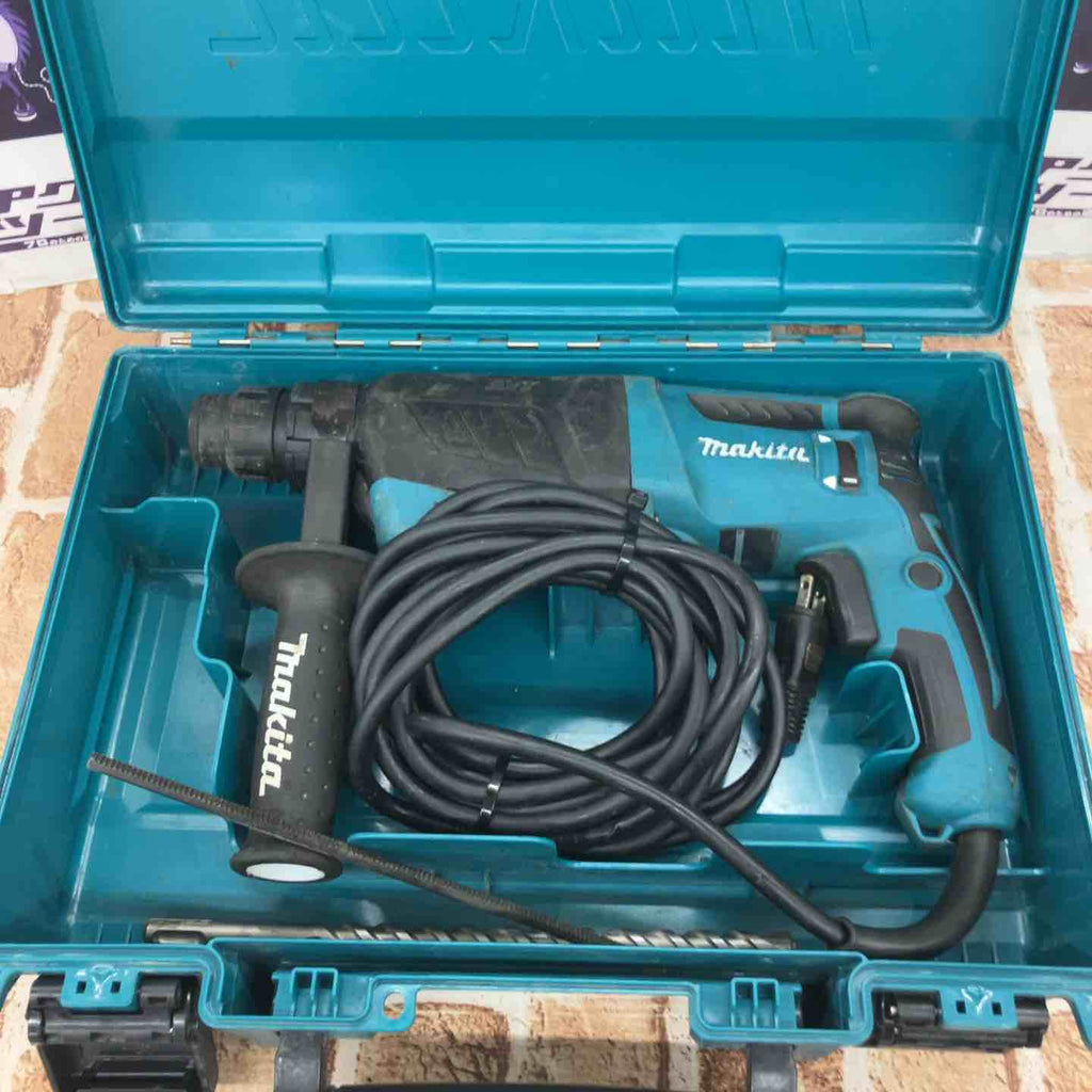 マキタ(makita) HR2631F ハンマドリル コード式【市川行徳店】【店頭取引限定】【中古】管理番号：ITHJQ5HJA07Y ☆マキタ(makita)26mm ハンマドリル HR2631F SDSプラスシャンク【戸田
