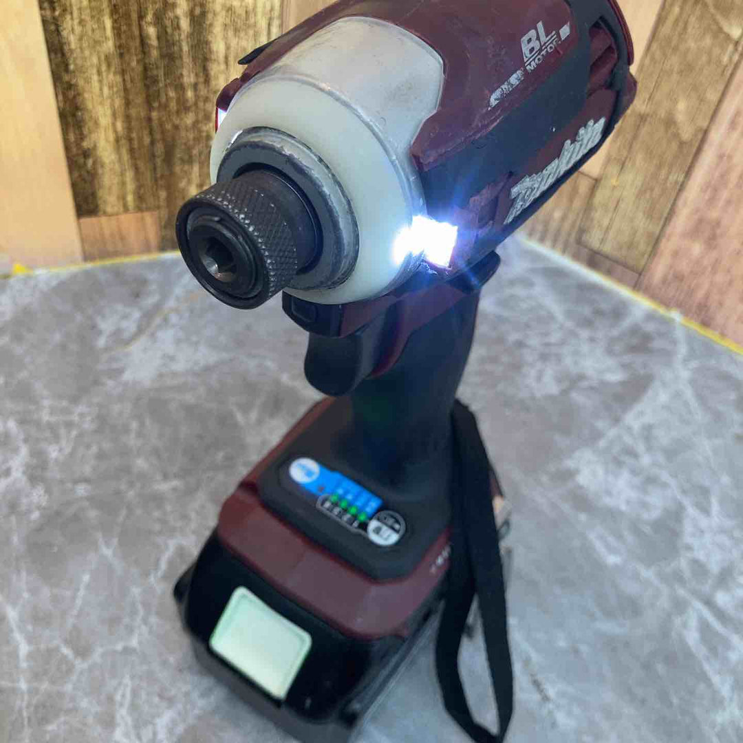 ★マキタ(makita) 18V コードレスインパクトドライバー TD172DGXAR ※ケース無し【八潮店】