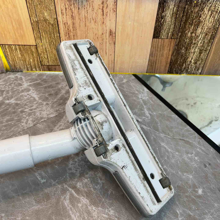 ◇マキタ(makita) コードレスクリーナー CL180FDZW【八潮店】