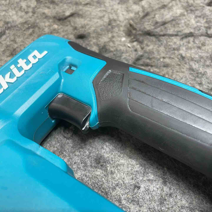 マキタ(makita) コードレスタッカ ST112DZK 18V6.0Ahバッテリー付【桶川店】