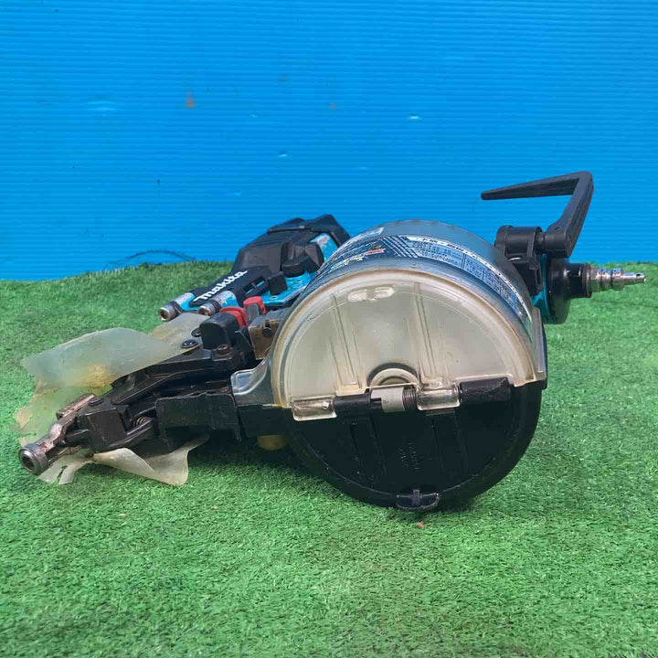★マキタ(makita) 高圧エア釘打ち機 AN636HM【岩槻店】
