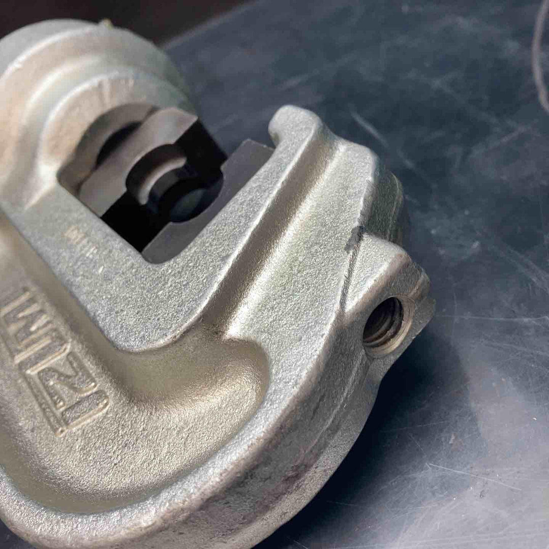 ◇泉精器(IZUMI)  油圧ヘッド分離式圧縮工具 16号B T型コネクタ用【川越店】