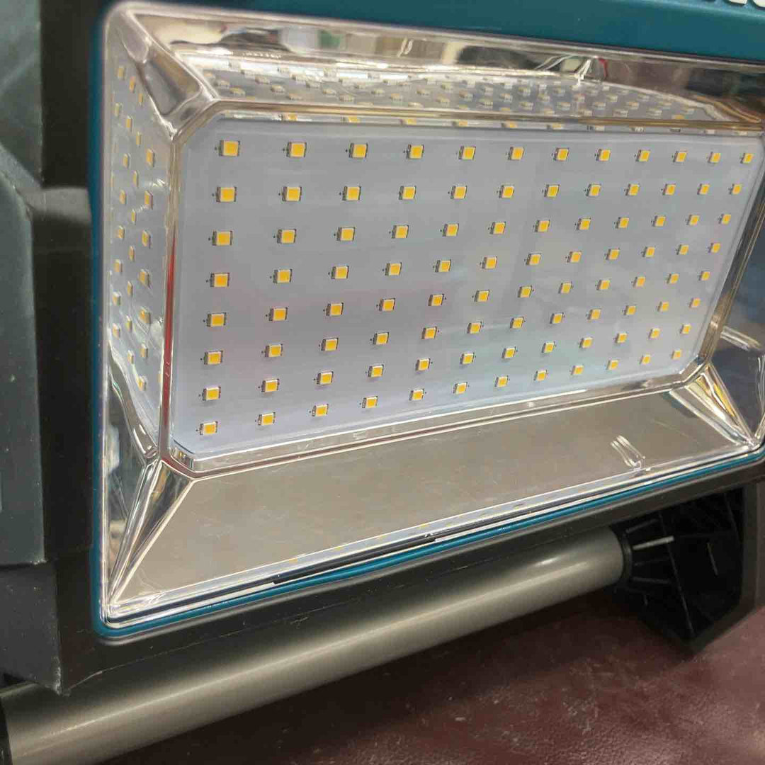 【中古美品】 マキタ(makita) コードレススタンドライト ML008G 【東大和店】
