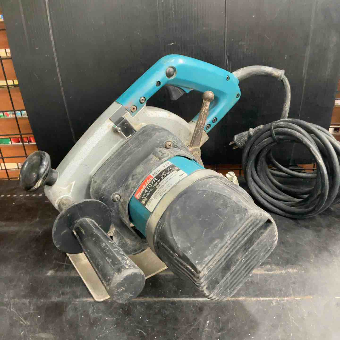 ◇マキタ(makita) 180mm カッタ 給水装置仕様 4107R【草加店