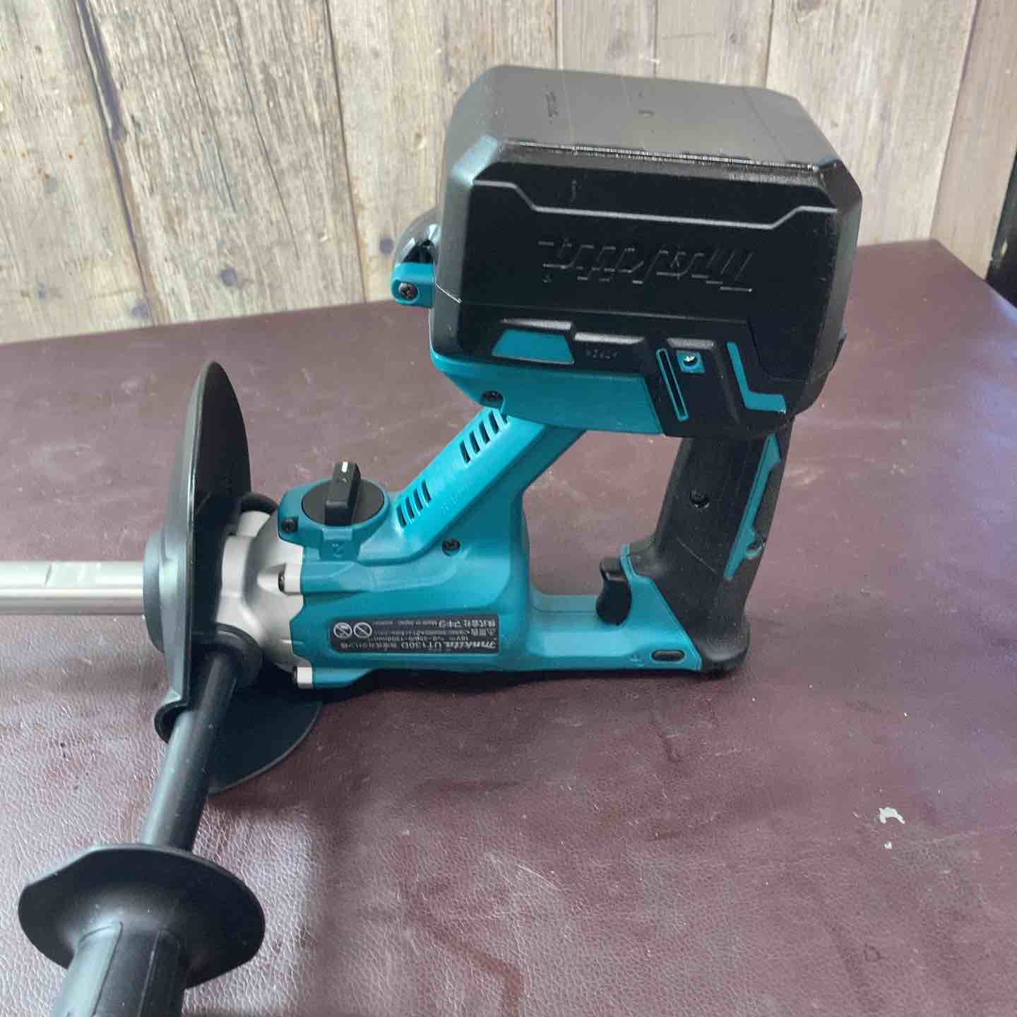 中古品】 マキタ(makita) コードレスかくはん機 UT130DZ コードレス