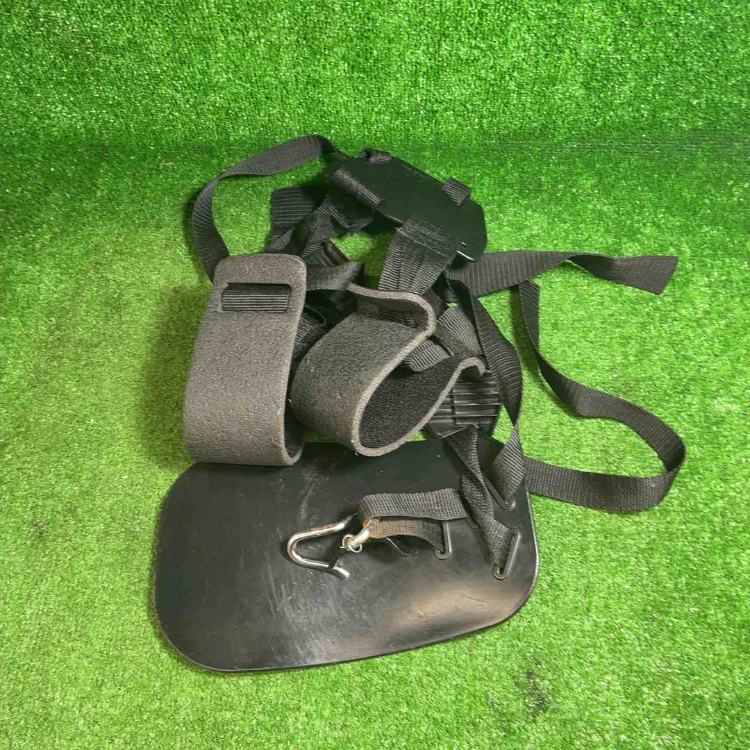 【店頭受取り限定】 ゼノア バッテリー刈払機 両手ハンドル BBC250PW 【藤沢店】