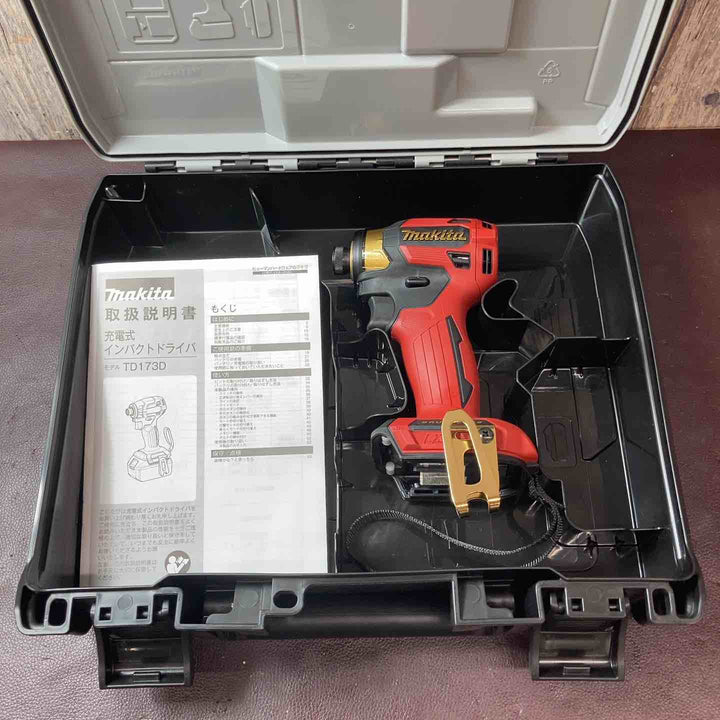 【未使用(店頭展示品)】マキタ(makita) コードレスインパクトドライバー  TD173DZK 限定カラー グレージュ レッド ブルー 3点セット【東大和店】