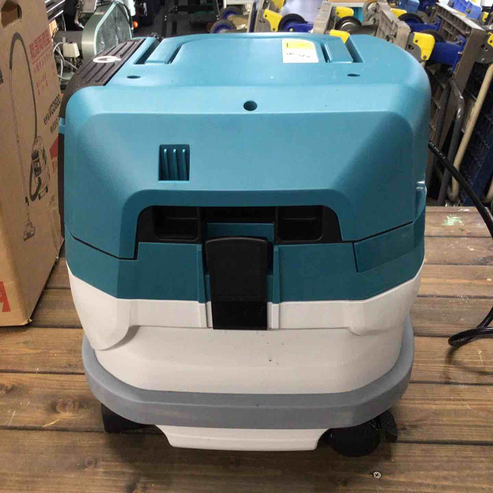 ★マキタ(makita) 集じん機 乾湿両用 VC0820【戸田店】