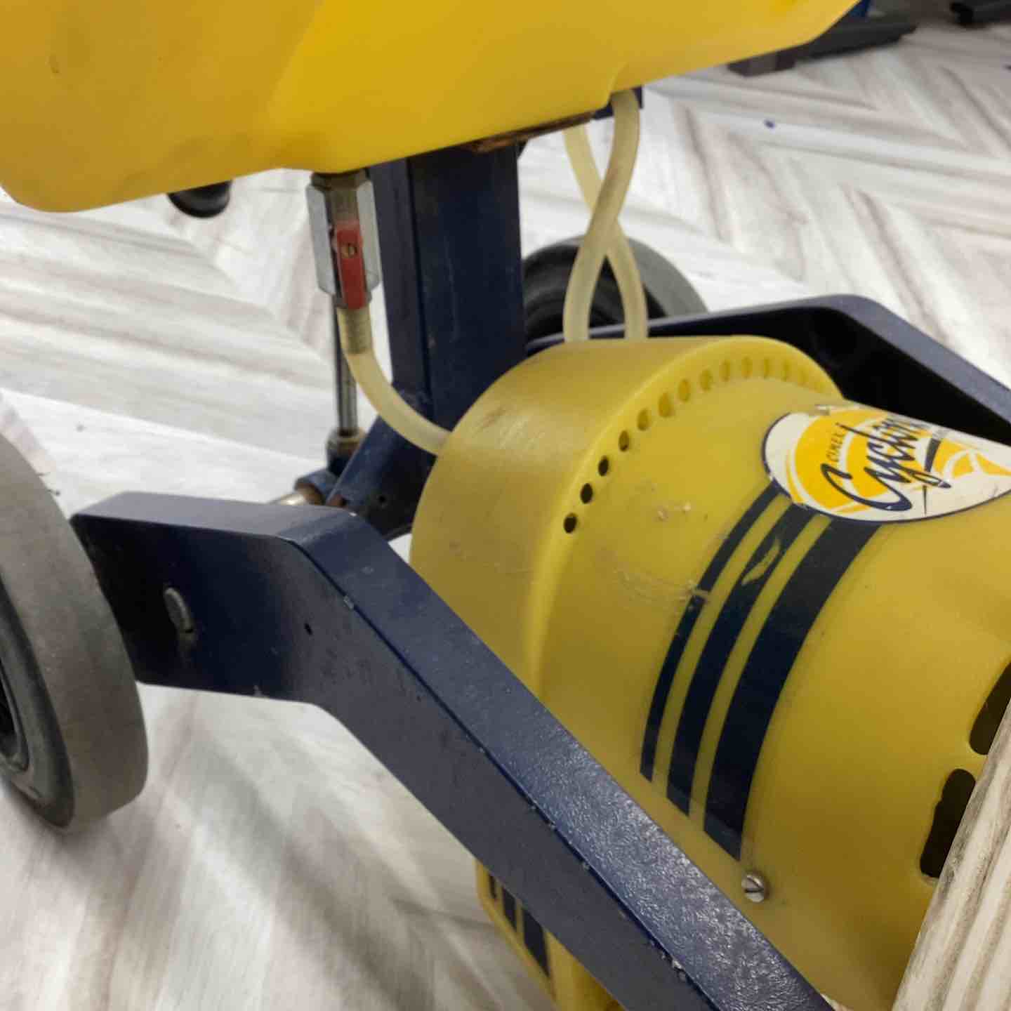 店頭受取り限定】 蔵王産業 スプレーバルチャー/カーペット洗浄機/電動