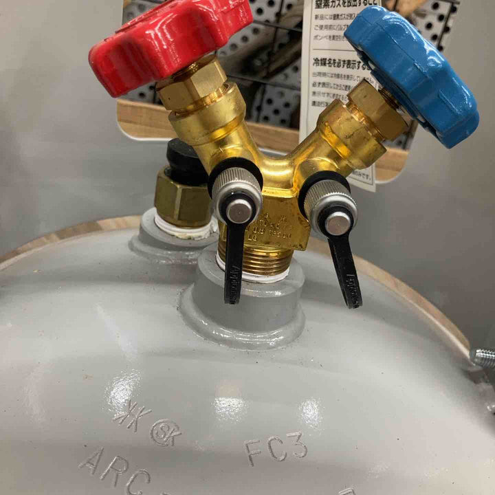 アサダ ASADA フロン回収ボンベ フロートセンサー付き 24L TF057【八潮店】