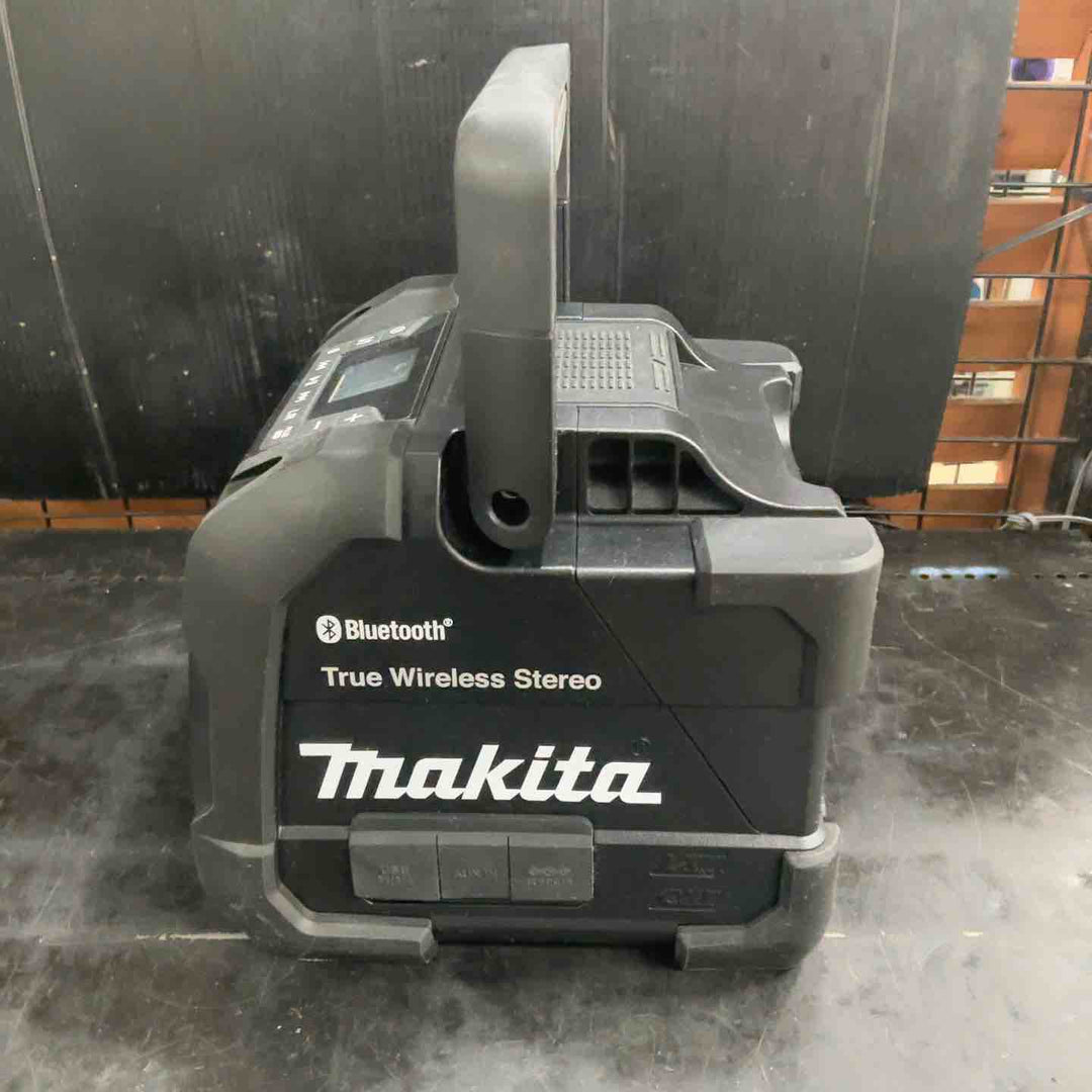 ◇マキタ(makita) コードレススピーカー(黒) MR203B【草加店】
