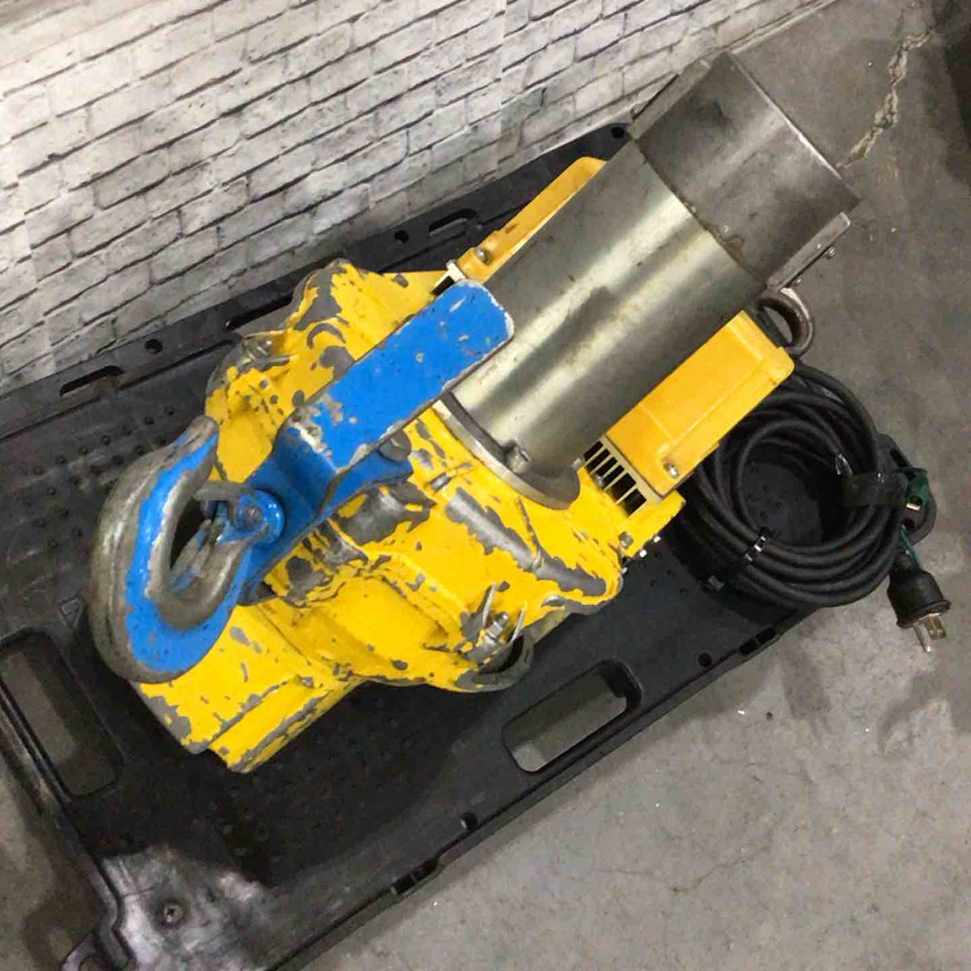 トーヨーコーケン ベビーホイスト BH-N940 荷重130kg 揚程40m 非常停止付【川口店】