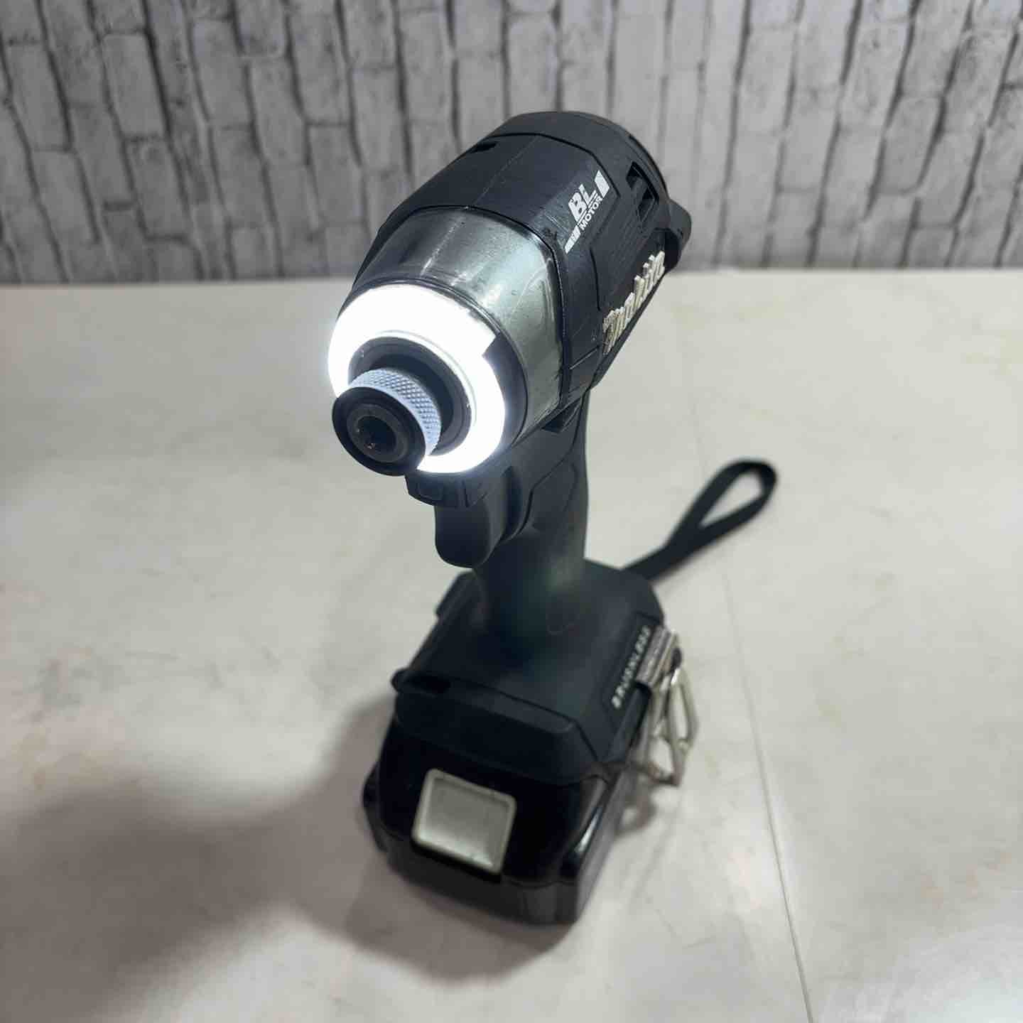 ☆マキタ(makita) 18V コードレスインパクトドライバー TD173DRGXB