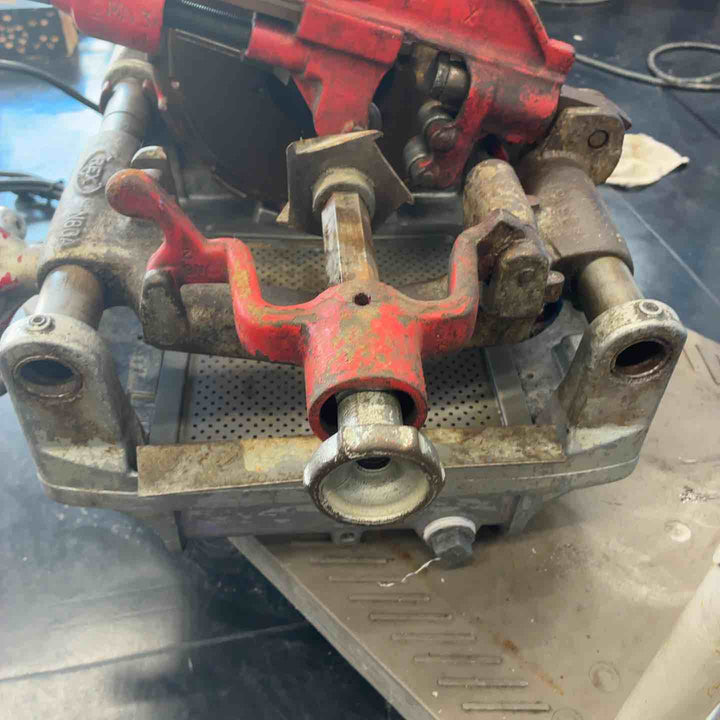 【店頭受取り限定】レッキス(REX) ねじ切り機 N80A3 N80AⅢ【藤沢店】