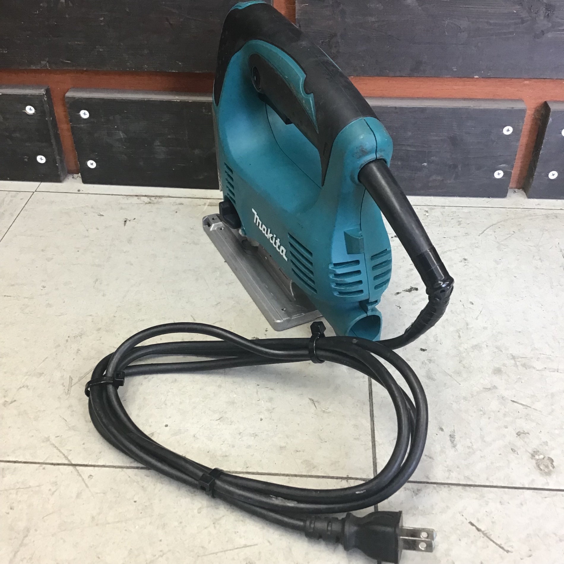マキタ ジグソー 4329 中古 makita マキタ 4329 ジグソー 中古品 