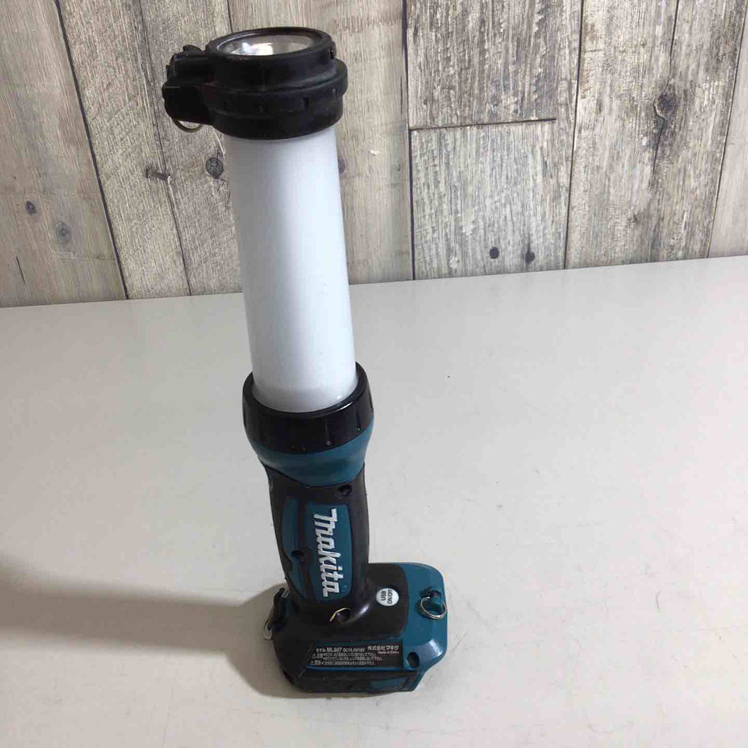 ★マキタ(makita) コードレスワークライト ML807※フック部破損有り【戸田店】